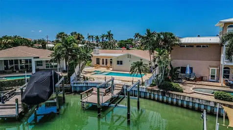 7901 10th Avenue S St Petersburg FL 33707