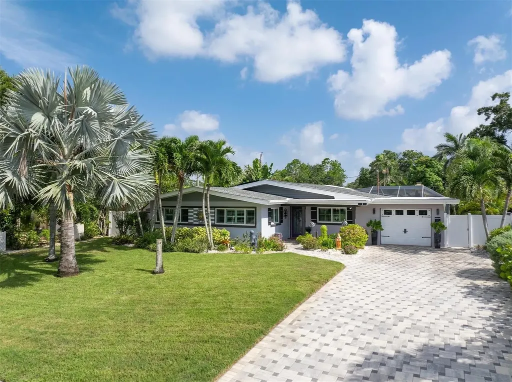 37 Southwind Drive Belleair Bluffs FL 33770