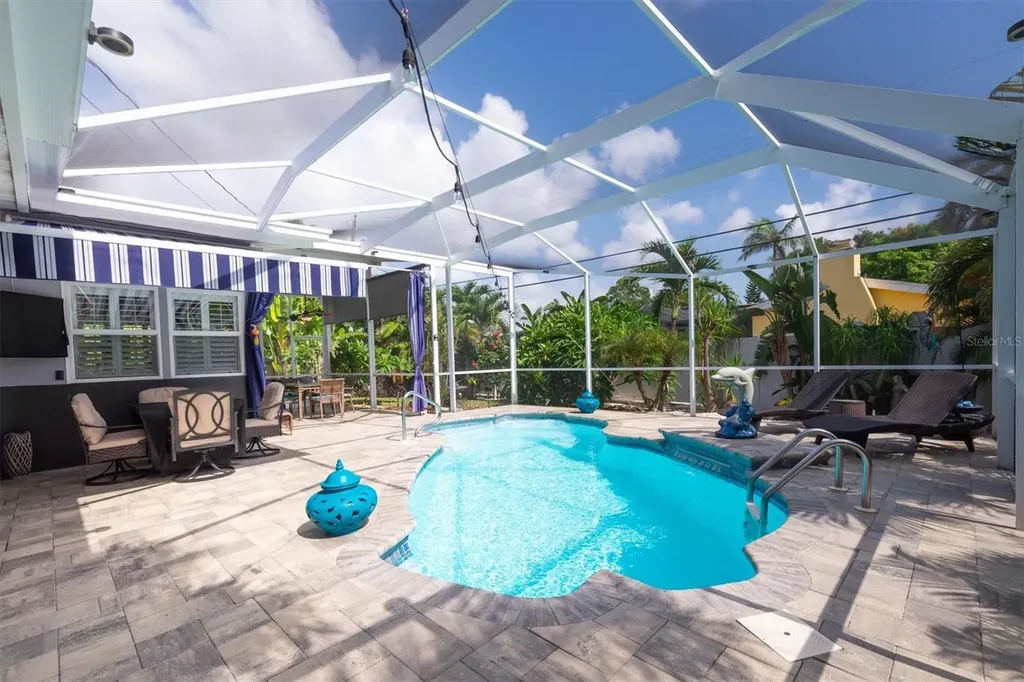 37 Southwind Drive Belleair Bluffs FL 33770
