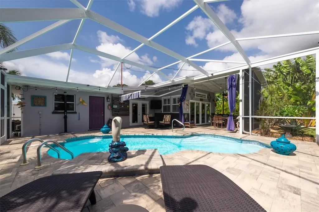 37 Southwind Drive Belleair Bluffs FL 33770