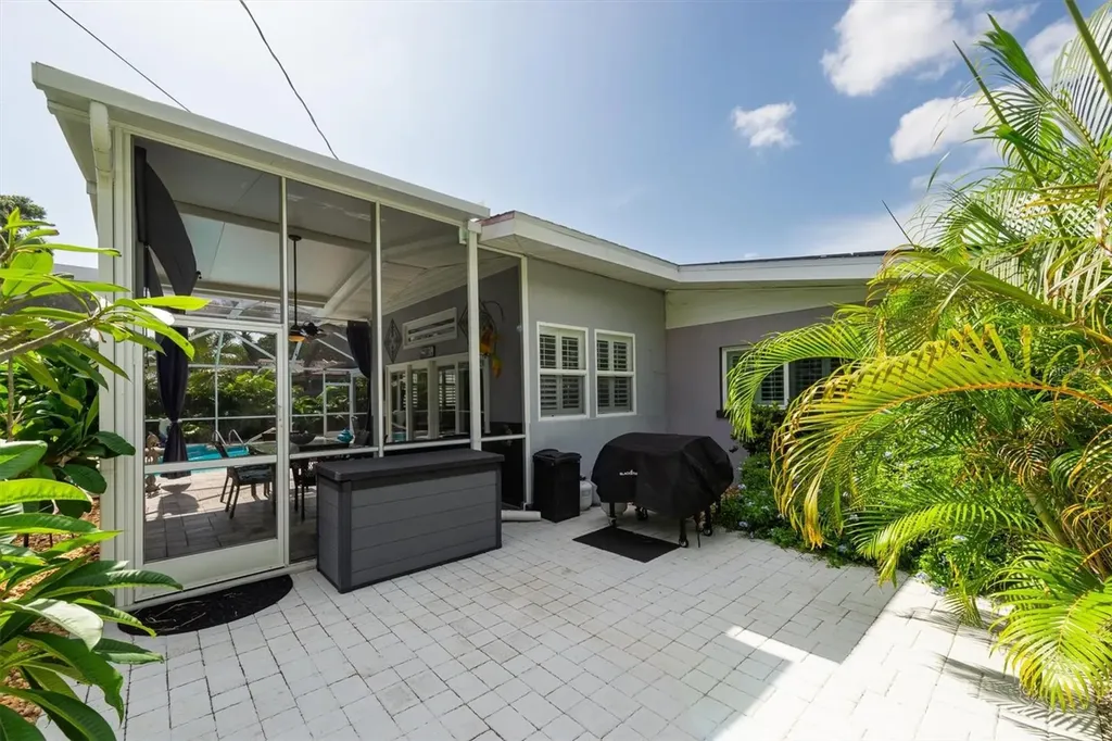 37 Southwind Drive Belleair Bluffs FL 33770
