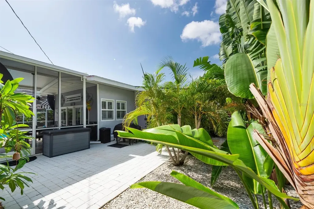 37 Southwind Drive Belleair Bluffs FL 33770