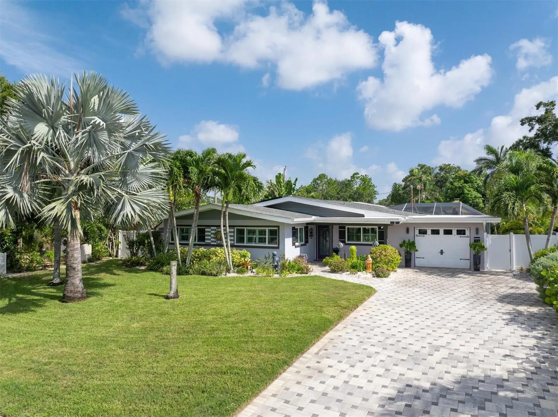 37 Southwind Drive Belleair Bluffs FL 33770