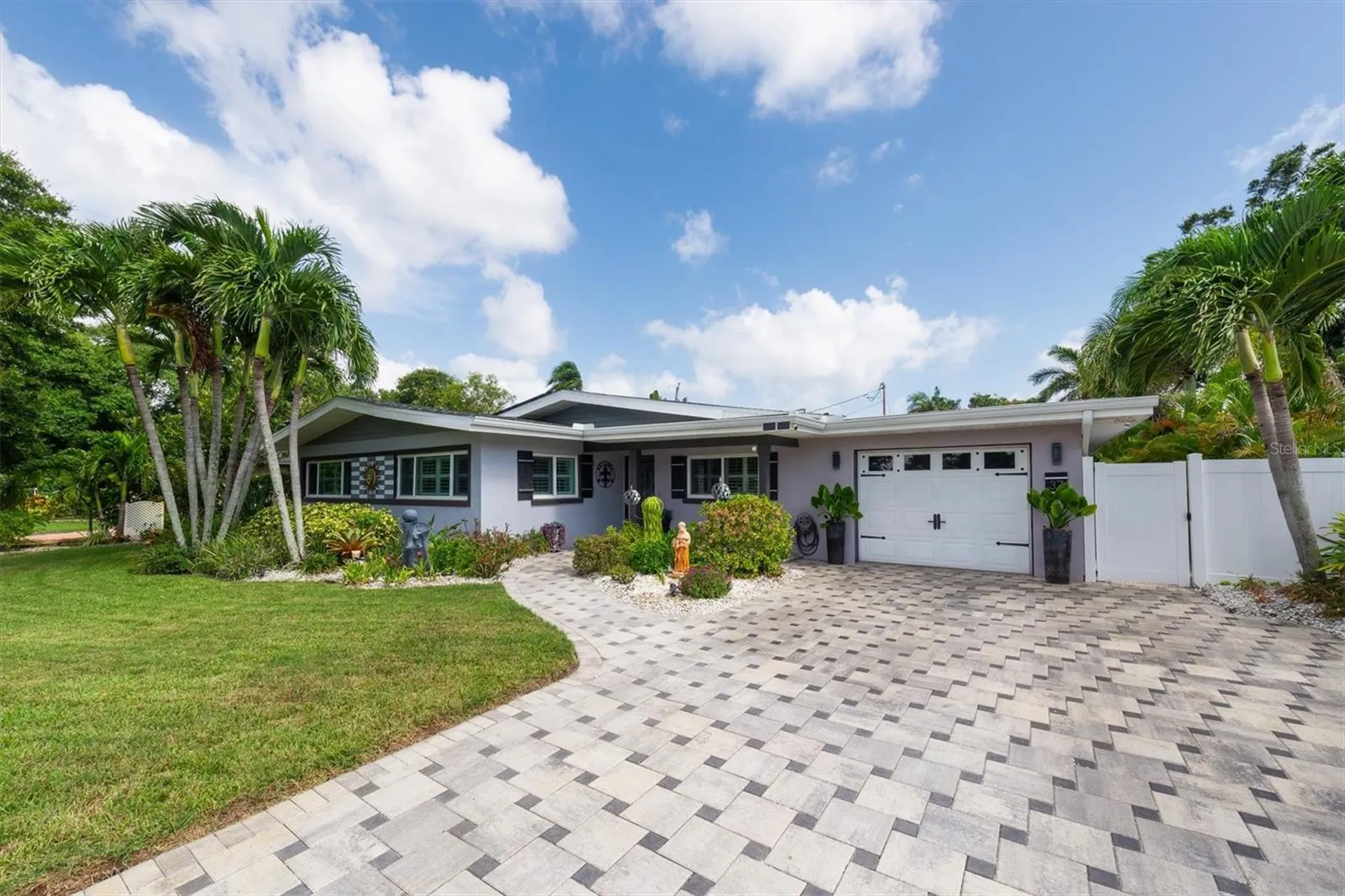 37 Southwind Drive Belleair Bluffs FL 33770