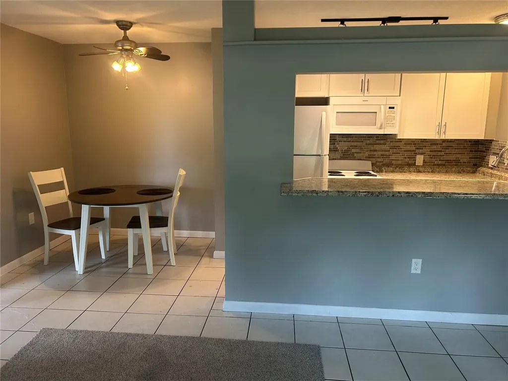300 35th Avenue N St Petersburg FL 33704
