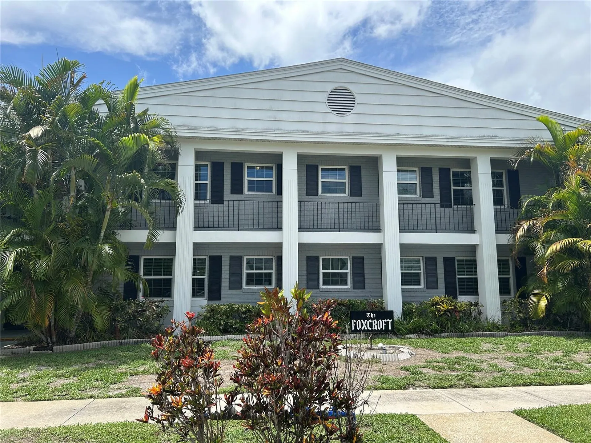 300 35th Avenue N St Petersburg FL 33704