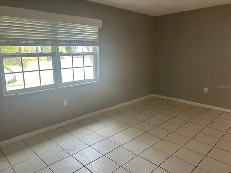 300 35th Avenue N St Petersburg FL 33704
