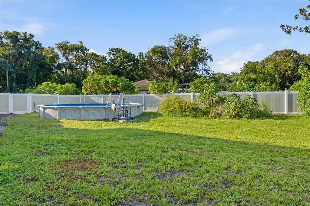 212 Pleasant Street Lake Helen FL 32744