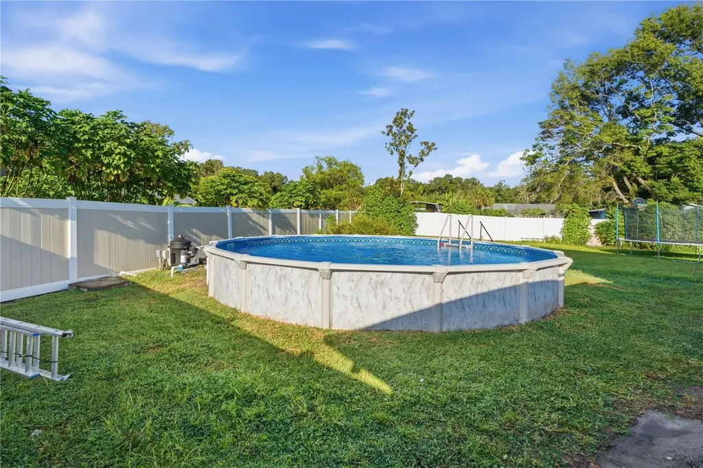 212 Pleasant Street Lake Helen FL 32744