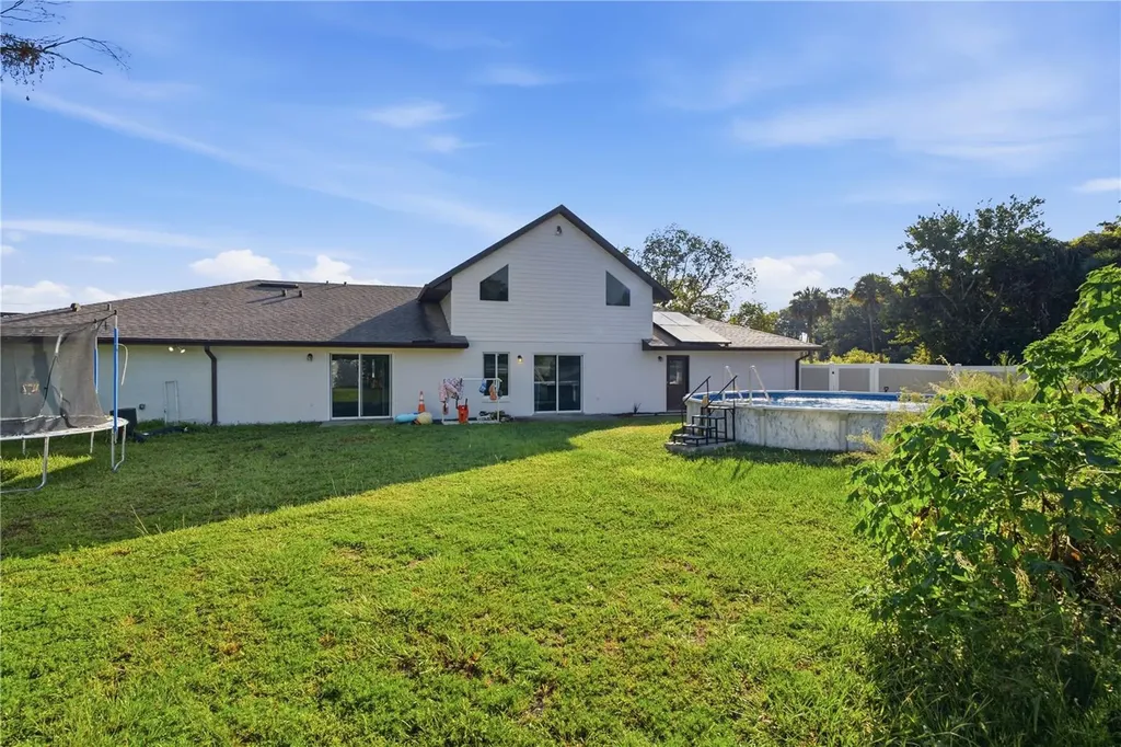 212 Pleasant Street Lake Helen FL 32744
