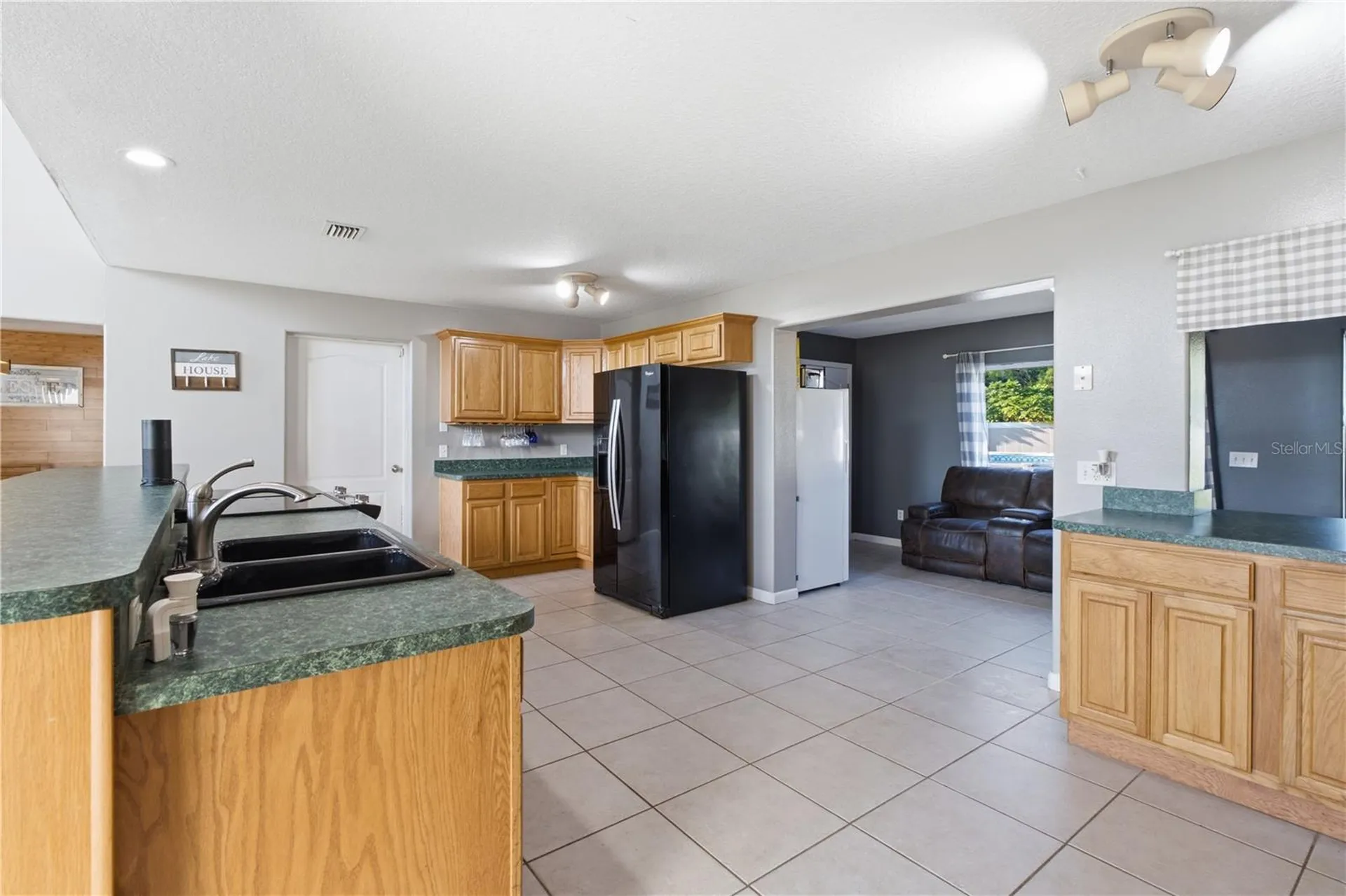 212 Pleasant Street Lake Helen FL 32744