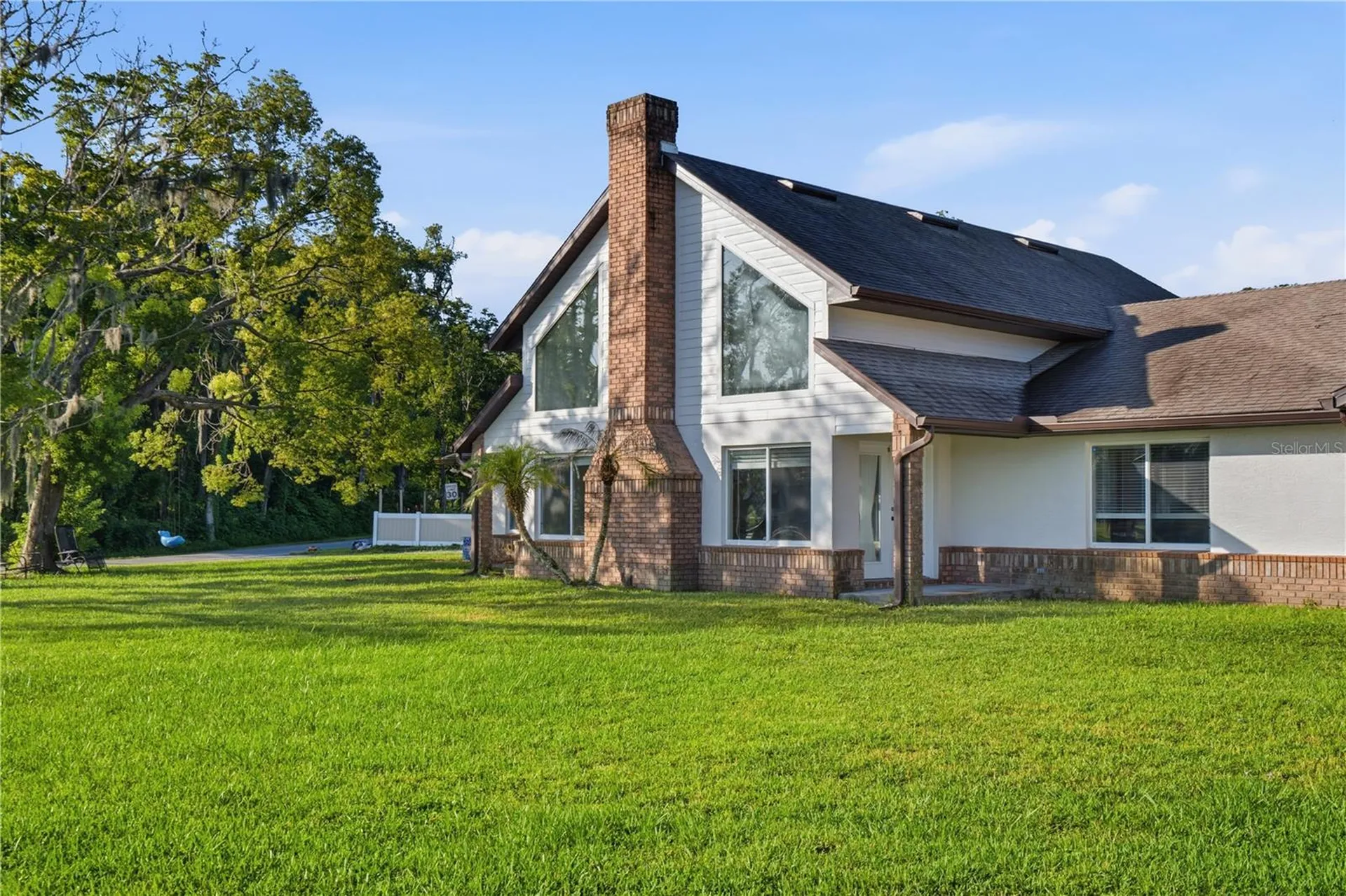 212 Pleasant Street Lake Helen FL 32744