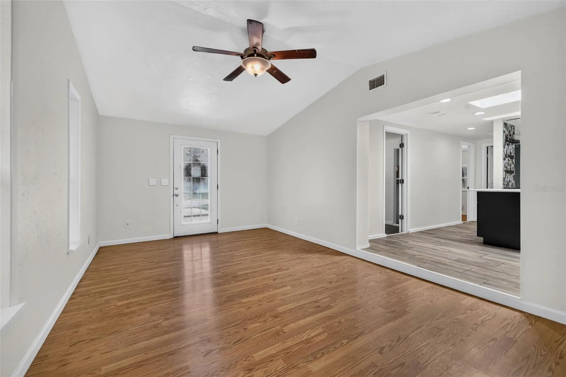 6172 59th Place N St Petersburg FL 33709