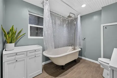 6172 59th Place N St Petersburg FL 33709