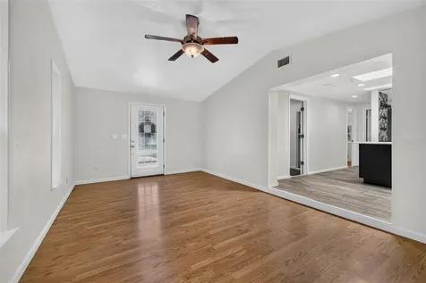 6172 59th Place N St Petersburg FL 33709