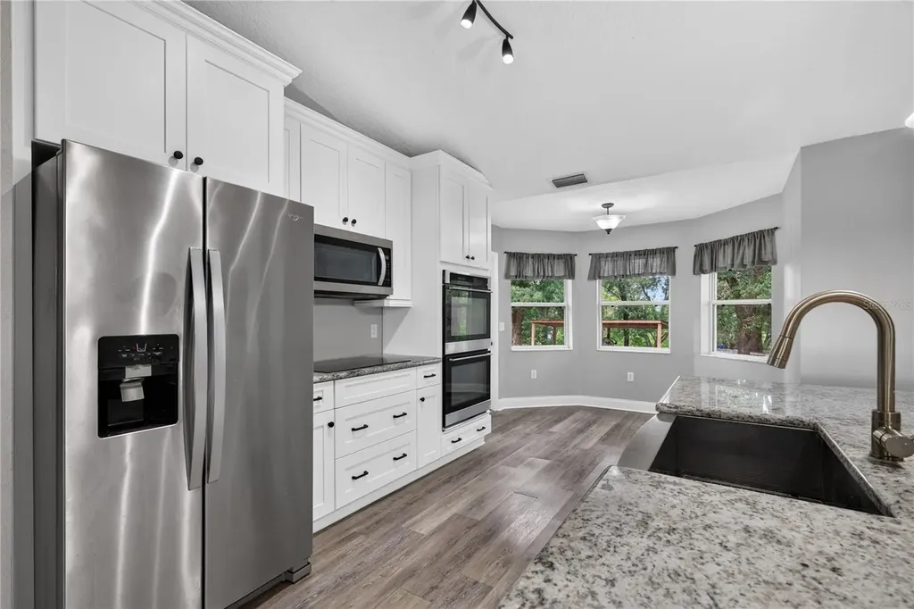 24307 Adair Avenue Sorrento FL 32776