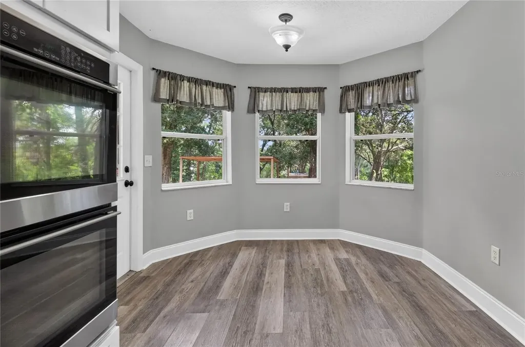 24307 Adair Avenue Sorrento FL 32776