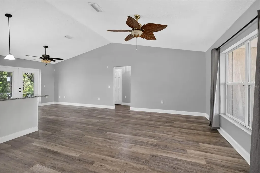 24307 Adair Avenue Sorrento FL 32776