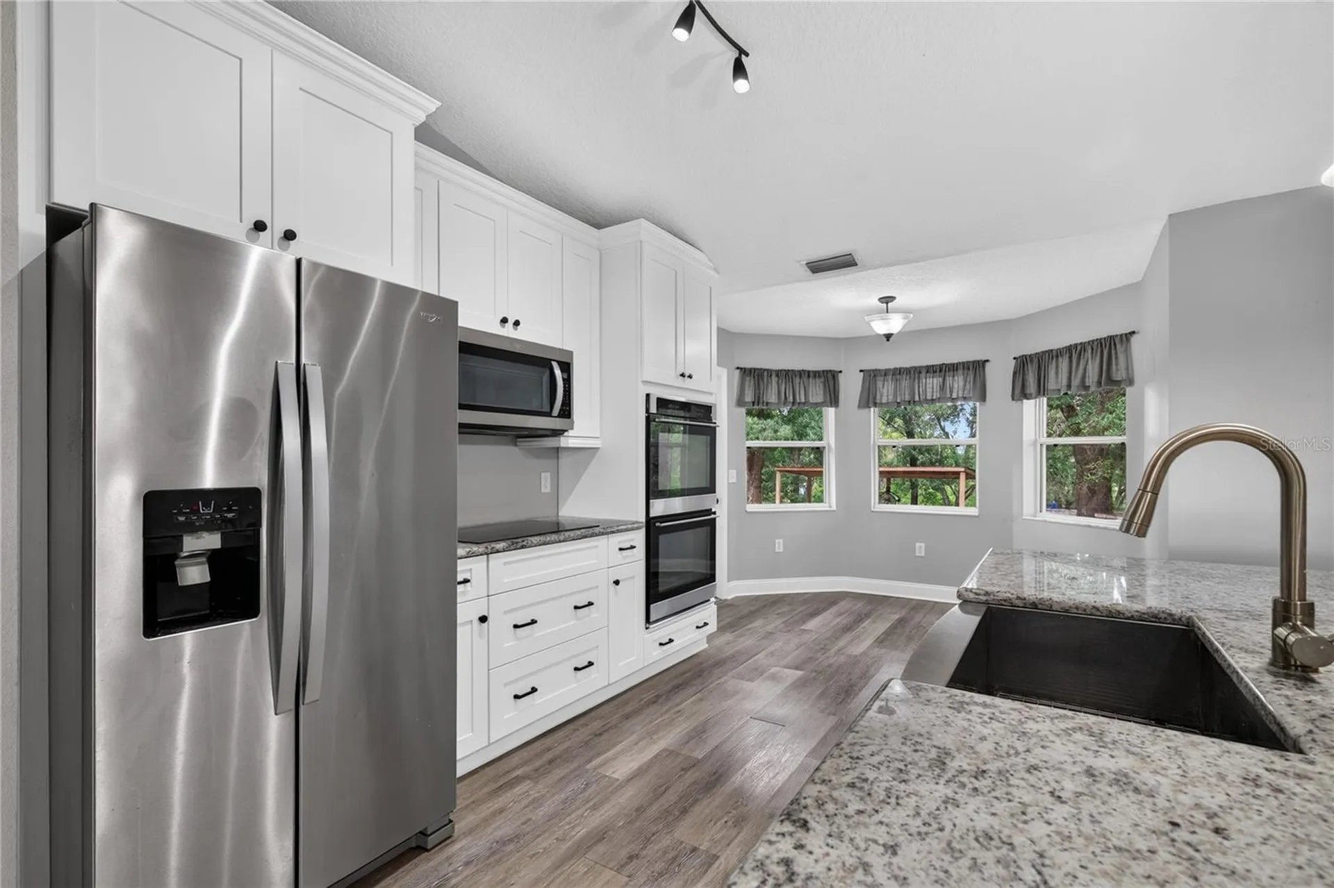 24307 Adair Avenue Sorrento FL 32776