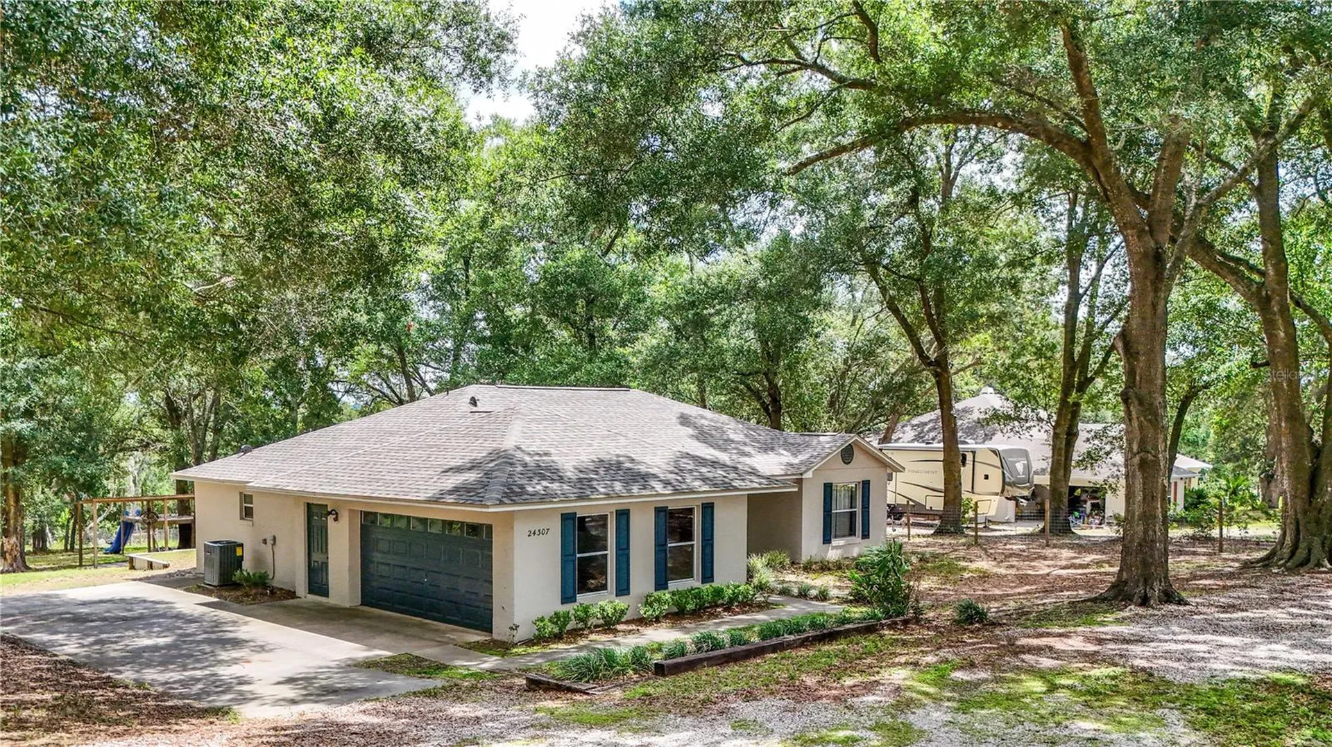 24307 Adair Avenue Sorrento FL 32776