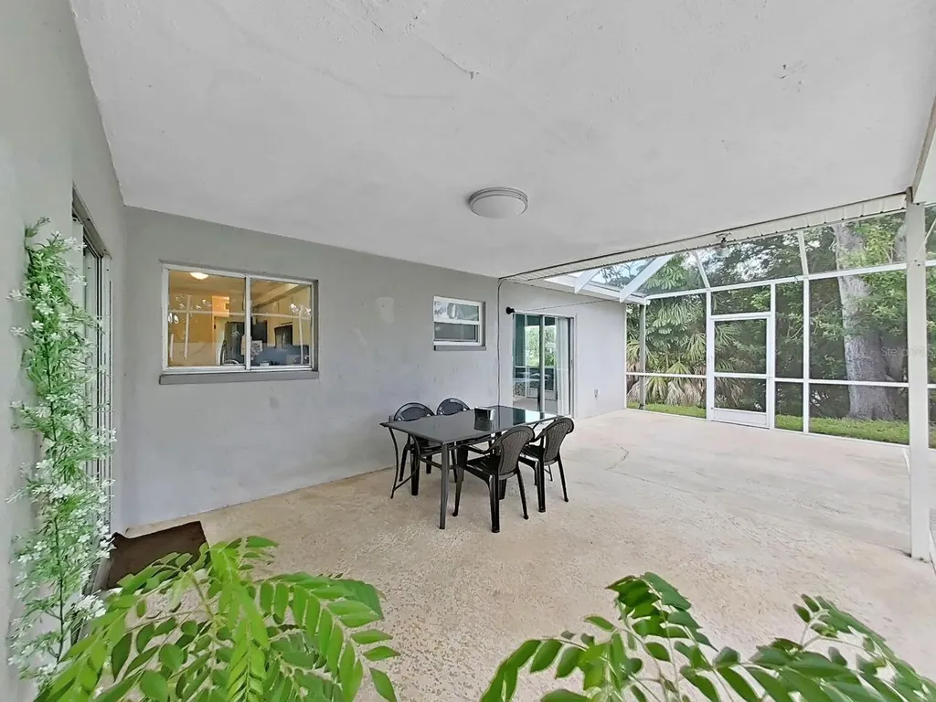6996 122nd Drive Largo FL 33773