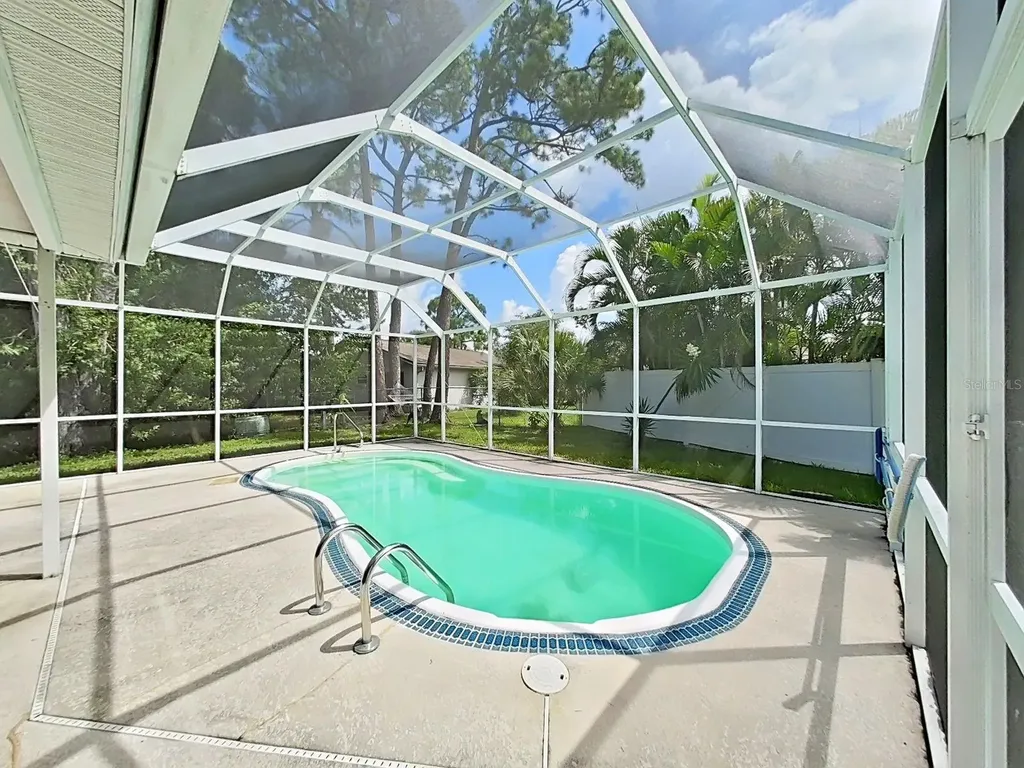 6996 122nd Drive Largo FL 33773
