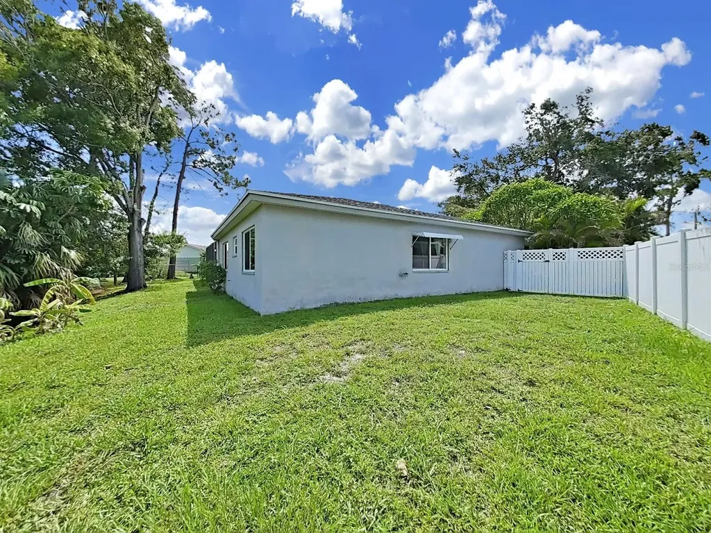 6996 122nd Drive Largo FL 33773