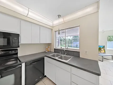 6996 122nd Drive Largo FL 33773