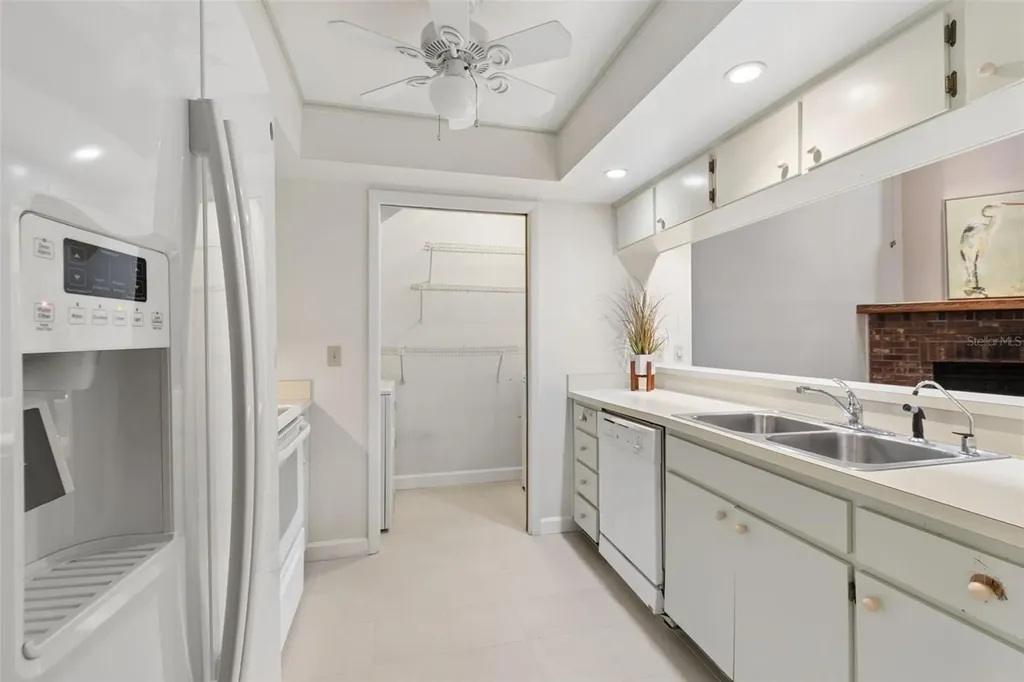609 Green Valley Road Palm Harbor FL 34683