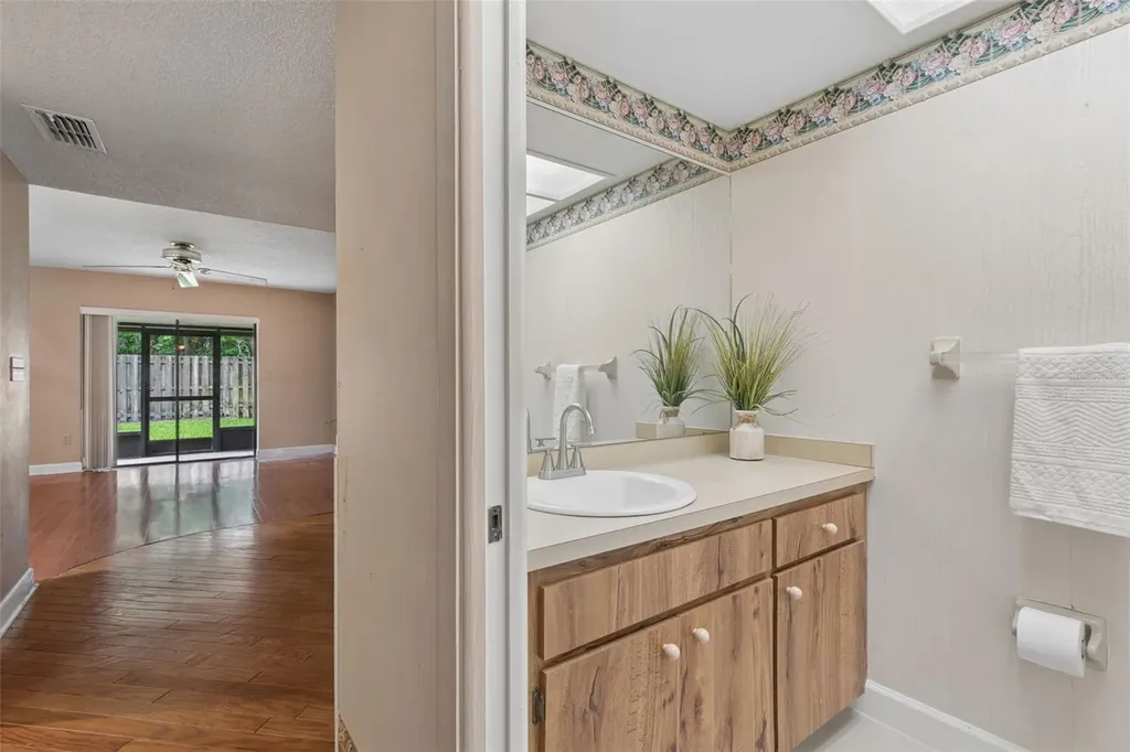 609 Green Valley Road Palm Harbor FL 34683