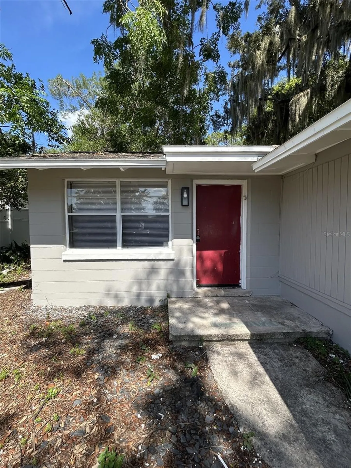 2899 E Crooked Lake Drive Eustis FL 32726