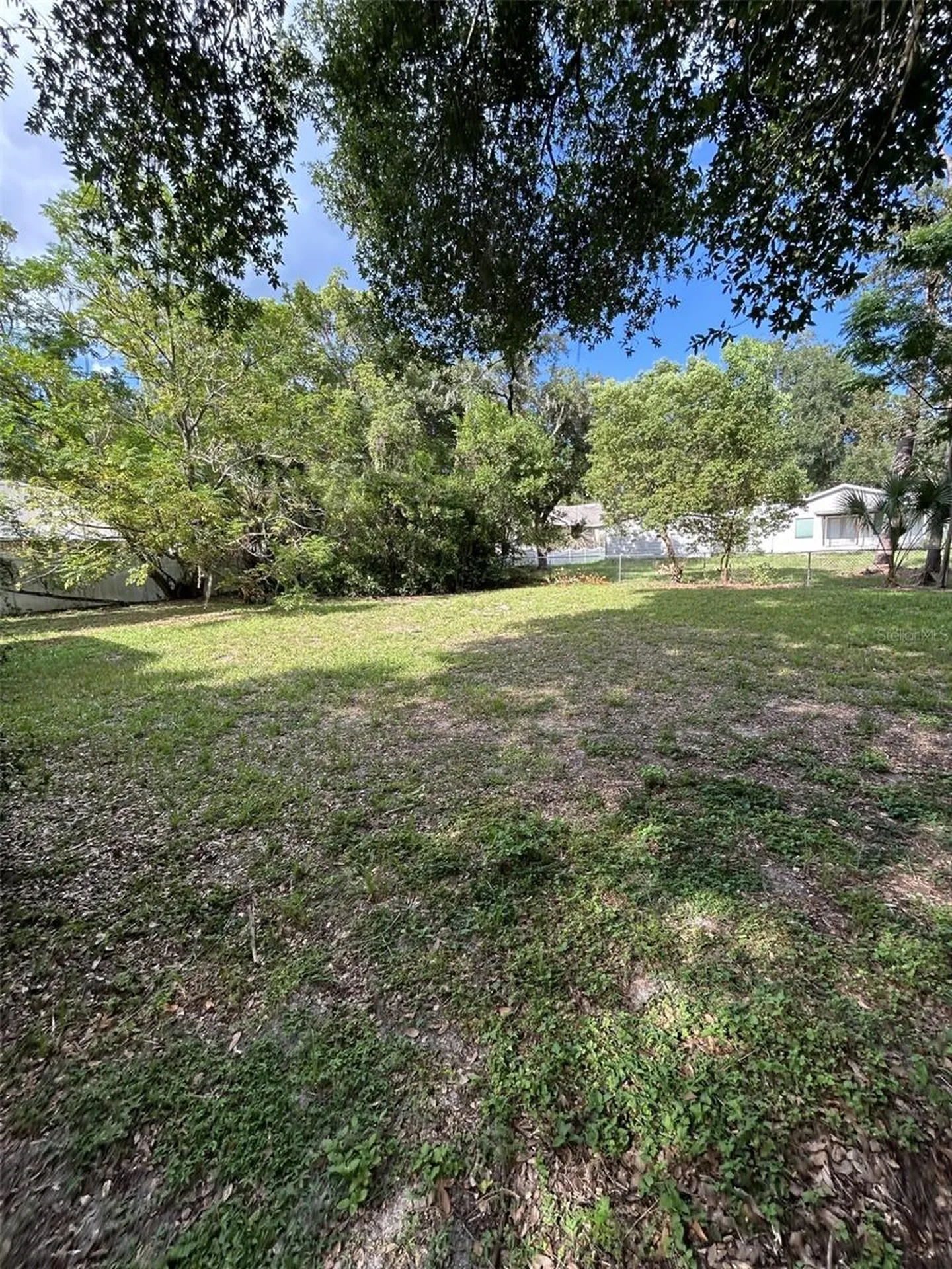 2899 E Crooked Lake Drive Eustis FL 32726
