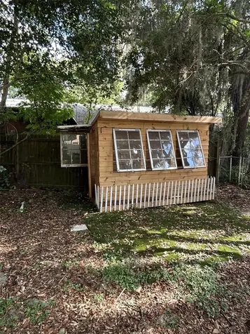 2899 E Crooked Lake Drive Eustis FL 32726