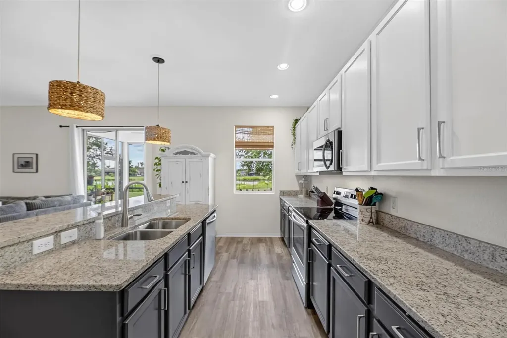 203 Star Shell Drive Apollo Beach FL 33572