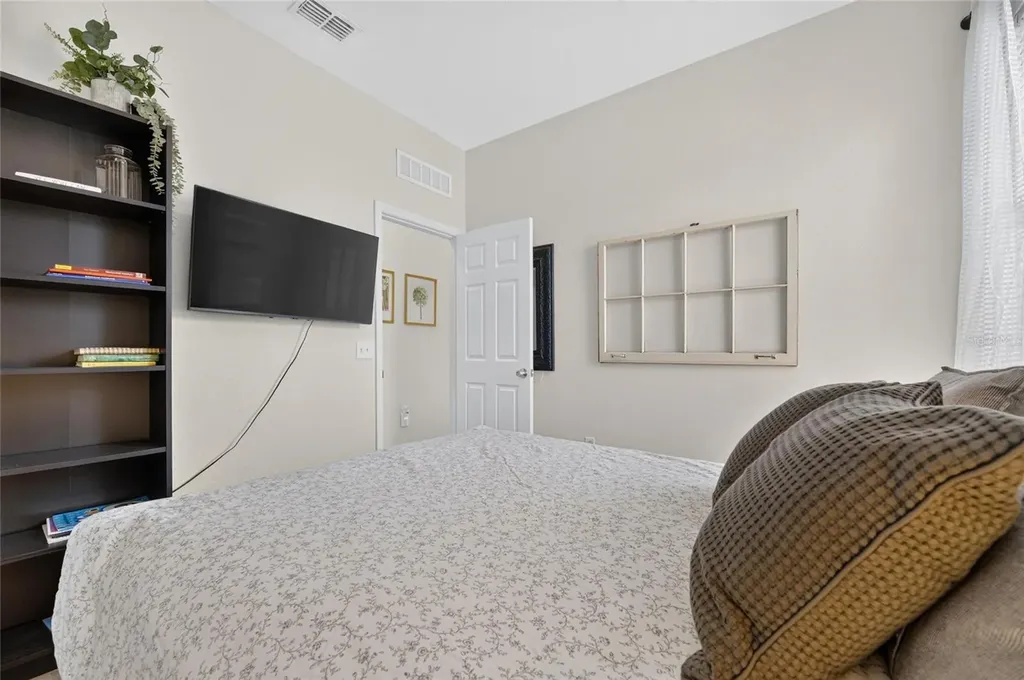 203 Star Shell Drive Apollo Beach FL 33572