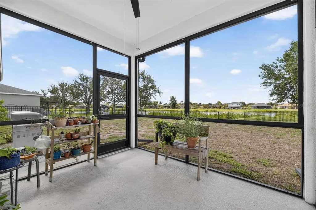 203 Star Shell Drive Apollo Beach FL 33572