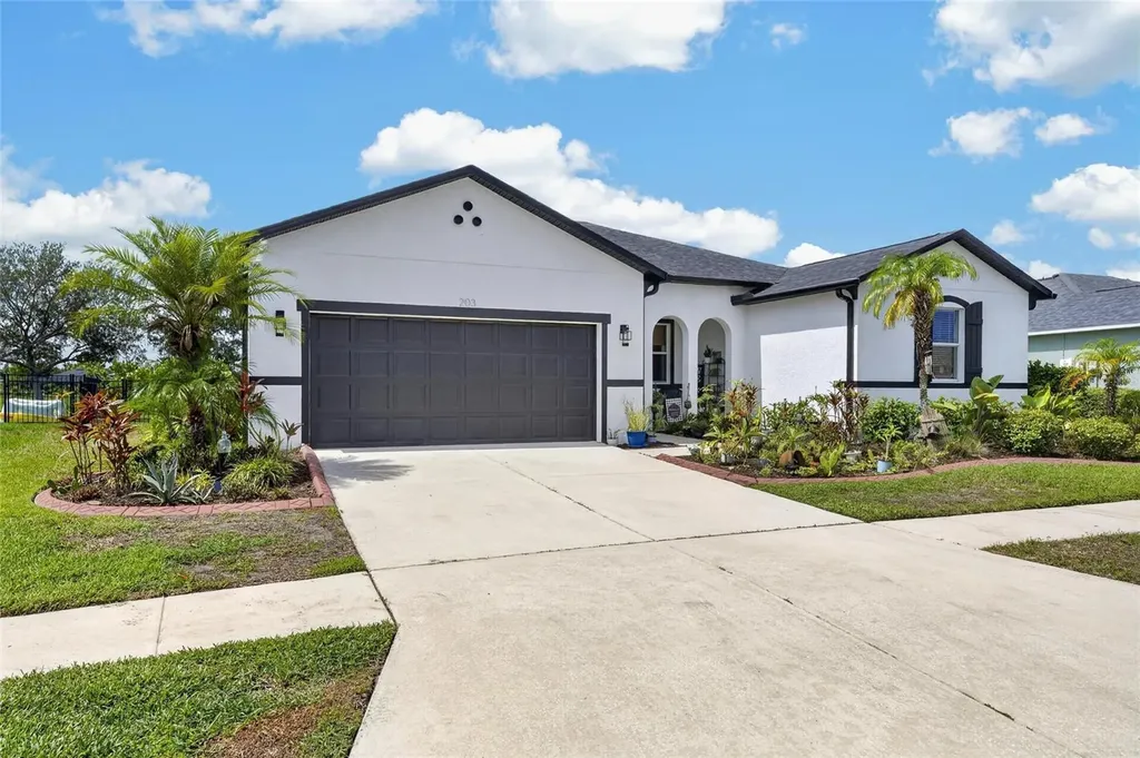 203 Star Shell Drive Apollo Beach FL 33572