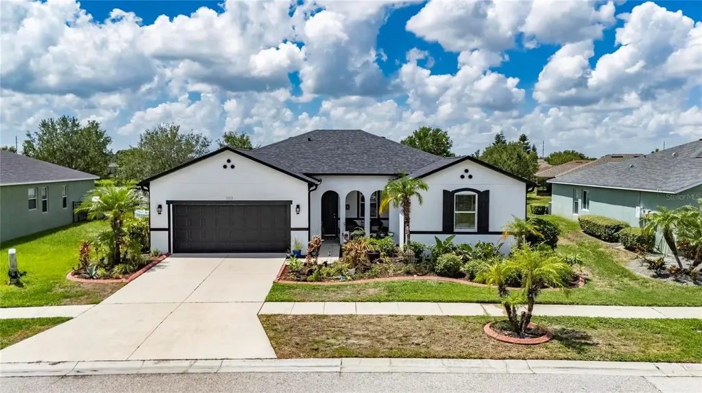 203 Star Shell Drive Apollo Beach FL 33572