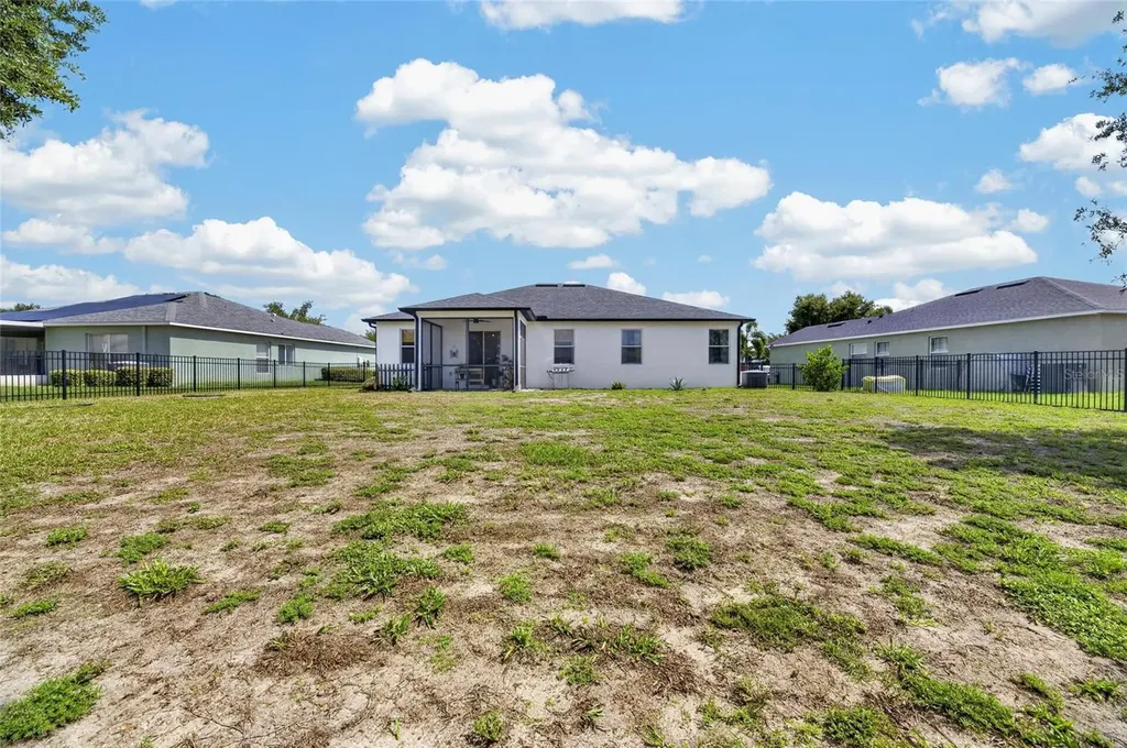 203 Star Shell Drive Apollo Beach FL 33572