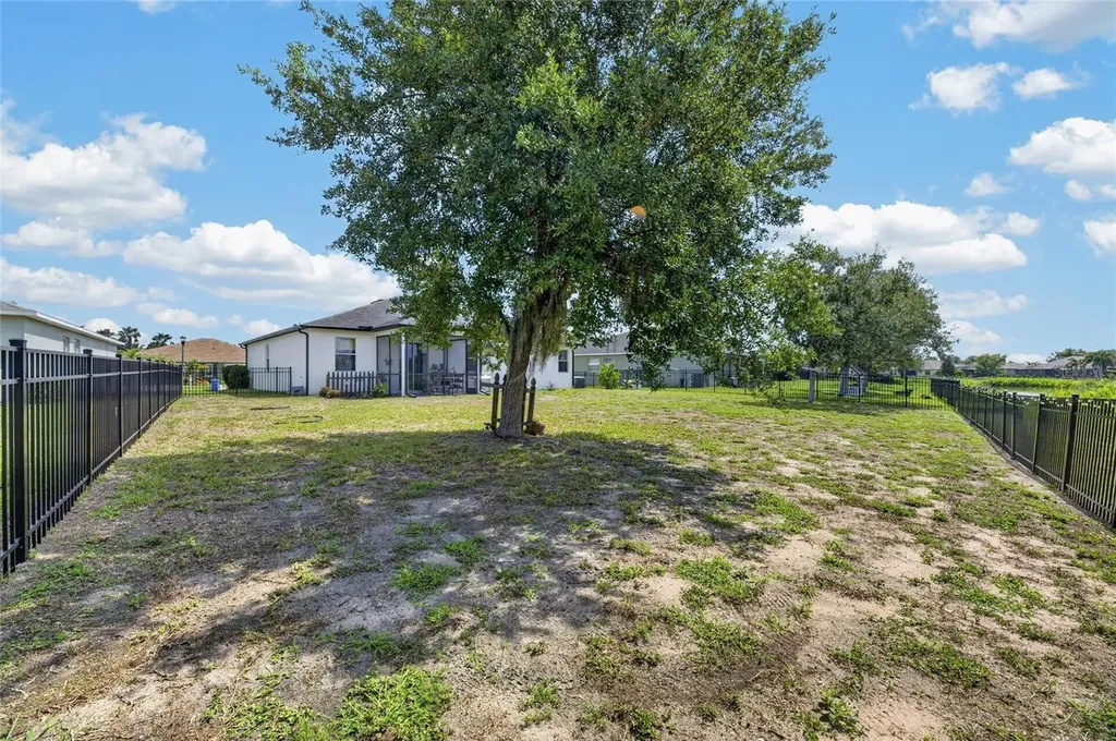 203 Star Shell Drive Apollo Beach FL 33572