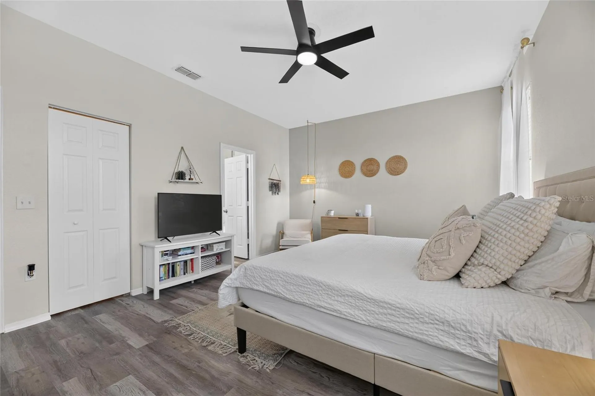 203 Star Shell Drive Apollo Beach FL 33572