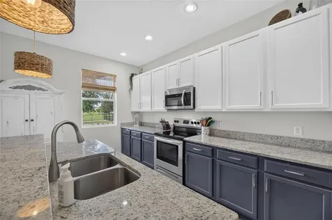 203 Star Shell Drive Apollo Beach FL 33572