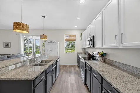 203 Star Shell Drive Apollo Beach FL 33572