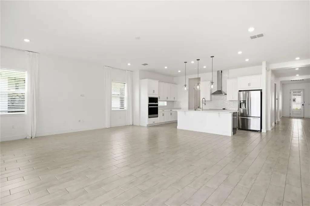 13589 Mcmillan Drive Orlando FL 32827