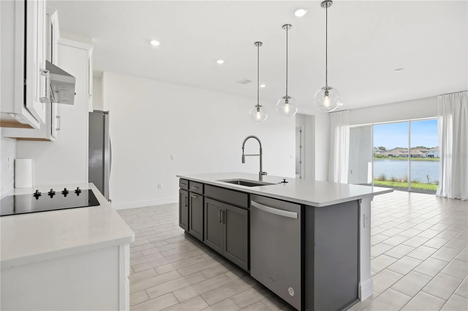 13589 Mcmillan Drive Orlando FL 32827