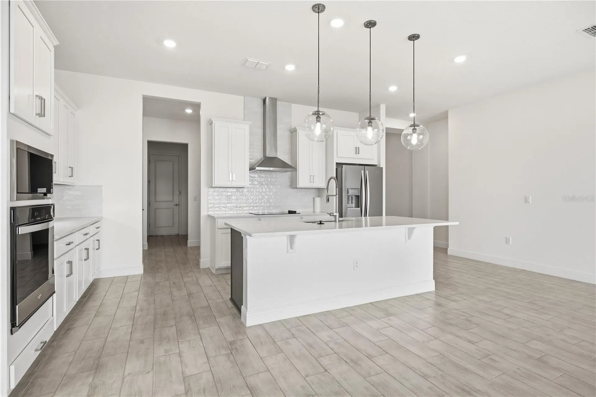 13589 Mcmillan Drive Orlando FL 32827