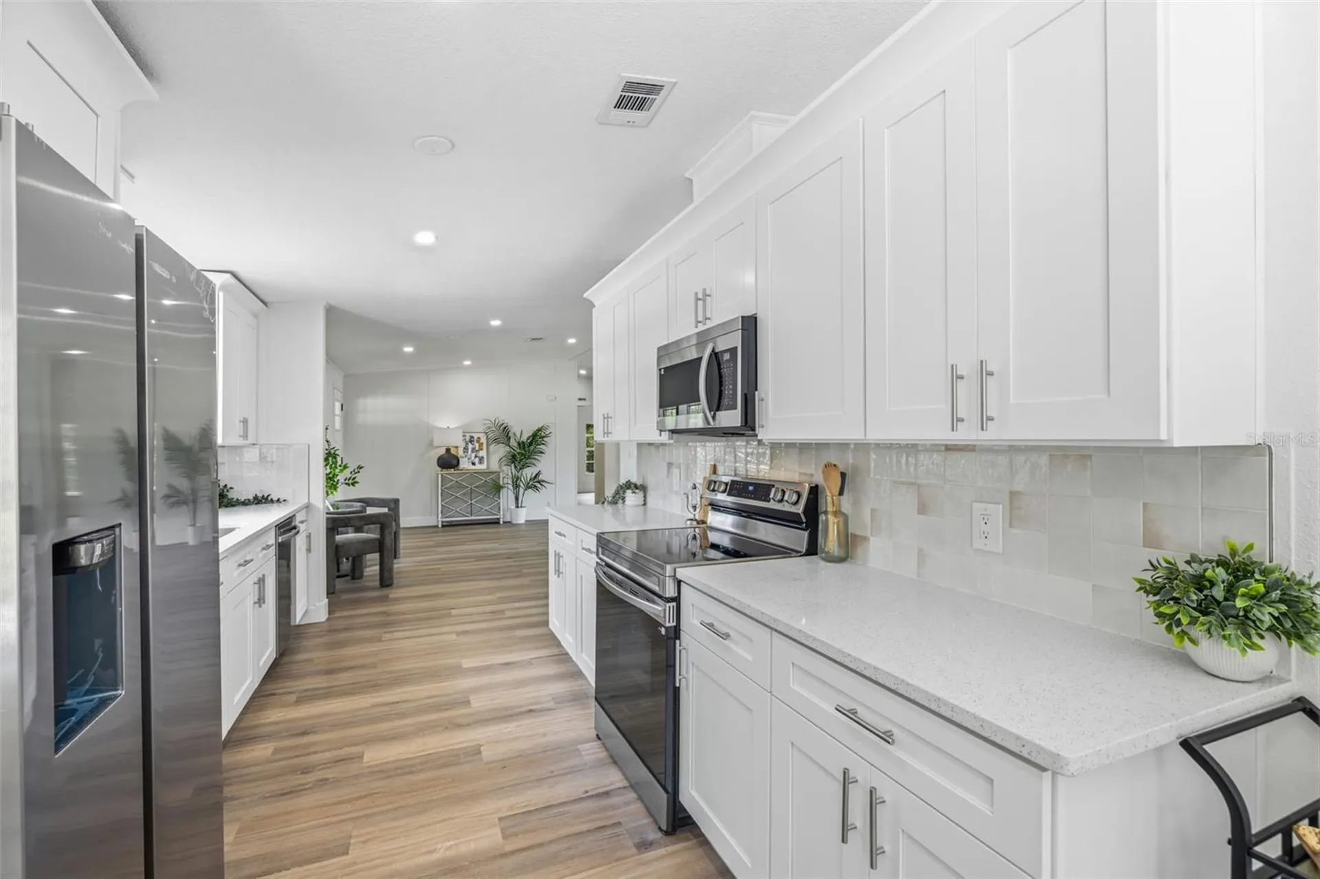 5005 Sugar Oak Lane Dover FL 33527