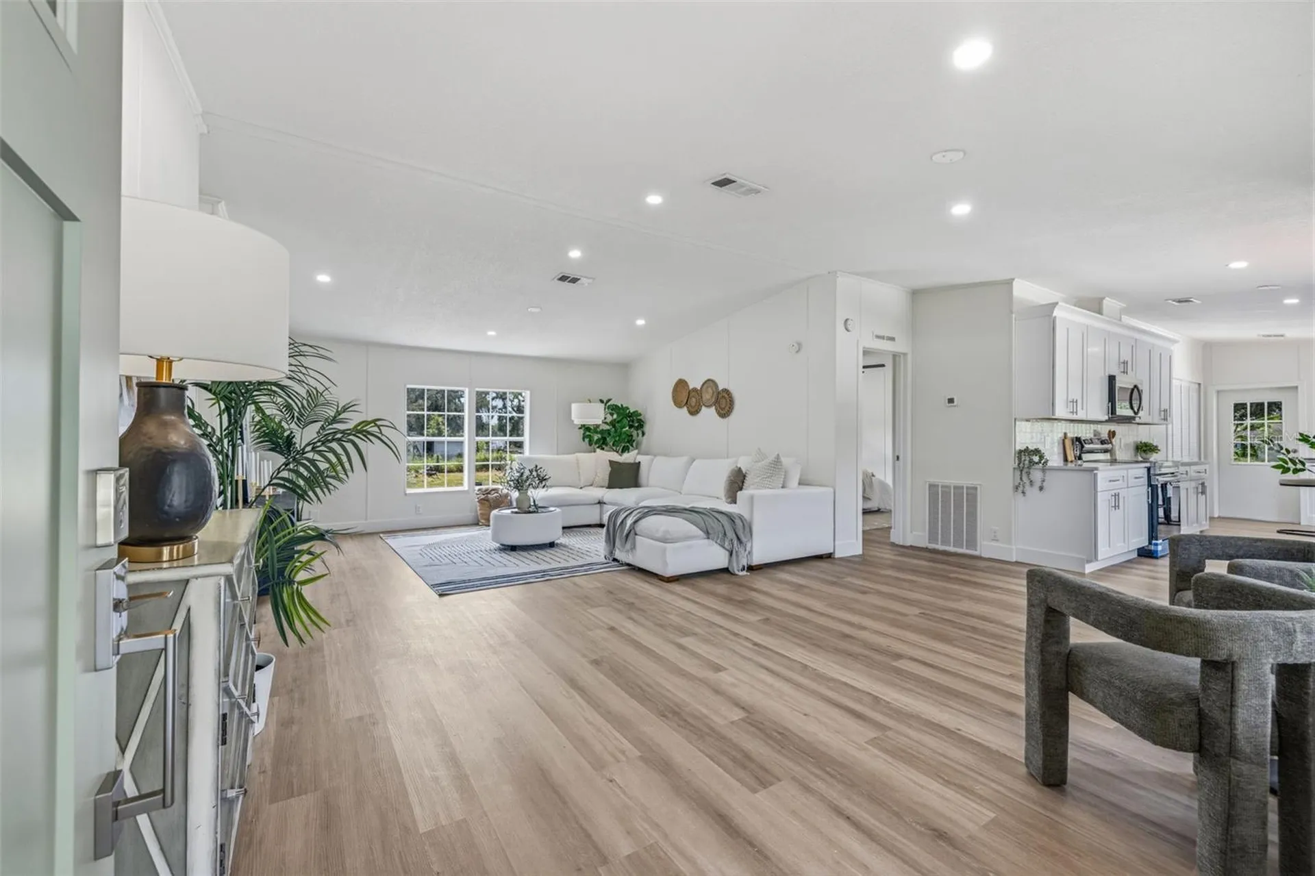 5005 Sugar Oak Lane Dover FL 33527
