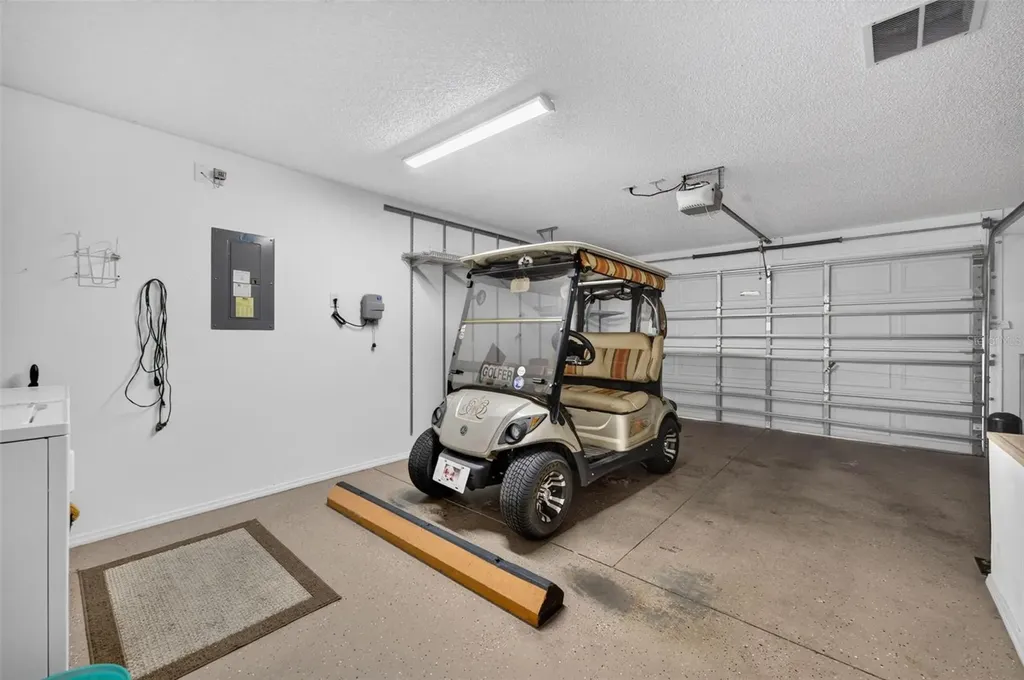 8242 SE 169th Palownia Loop The Villages FL 32162