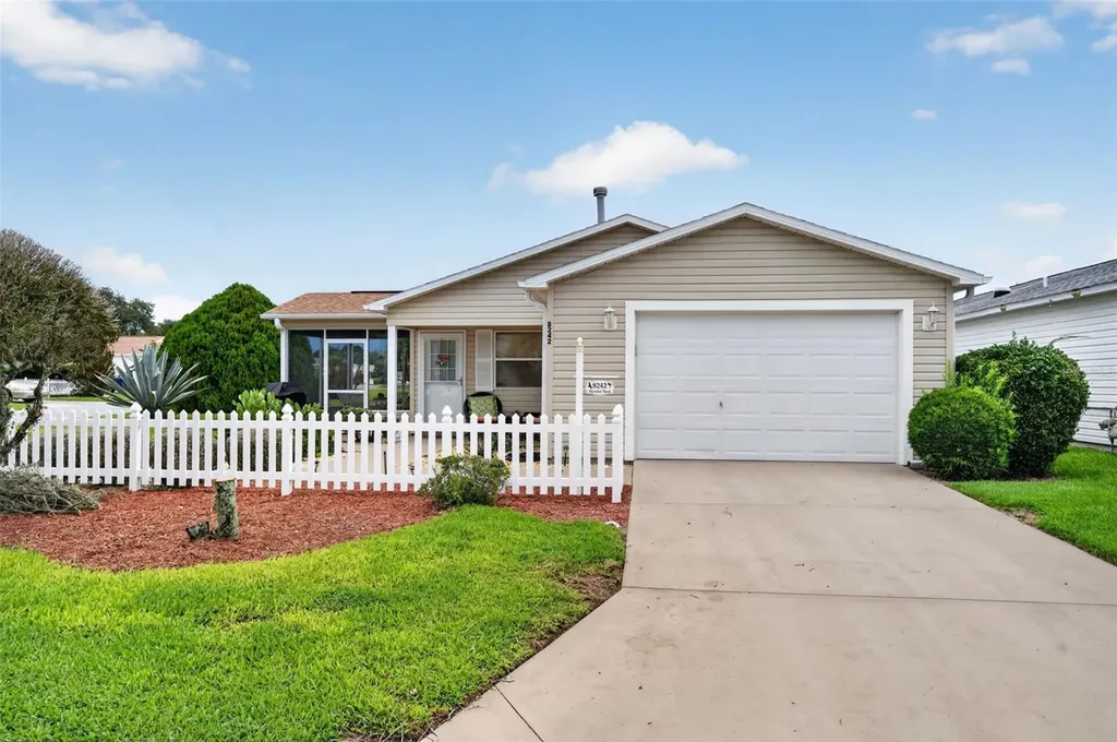 8242 SE 169th Palownia Loop The Villages FL 32162